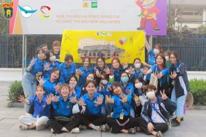 Sinh viên thuộc Liên chi Đoàn - Liên chi Hội Khoa Khoa học quản lý kết hợp cùng Khoa Xã hội học quyết tâm góp phần nhỏ bé của mình vào sự kiện thể thao lớn bậc nhất Đông Nam Á này