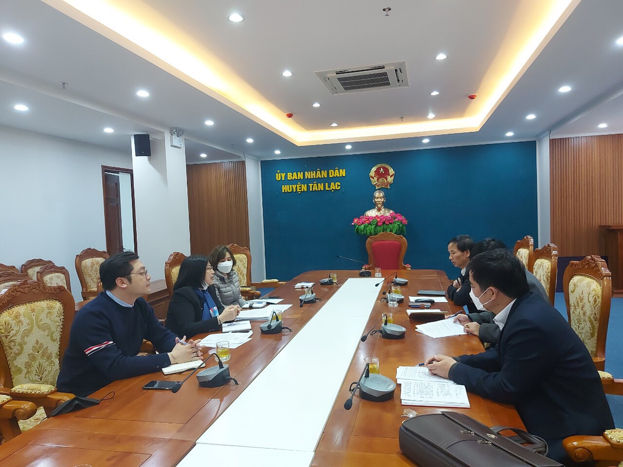 Phỏng vấn Phó chủ tịch huyện Tân Lạc, tỉnh Hoà Bình